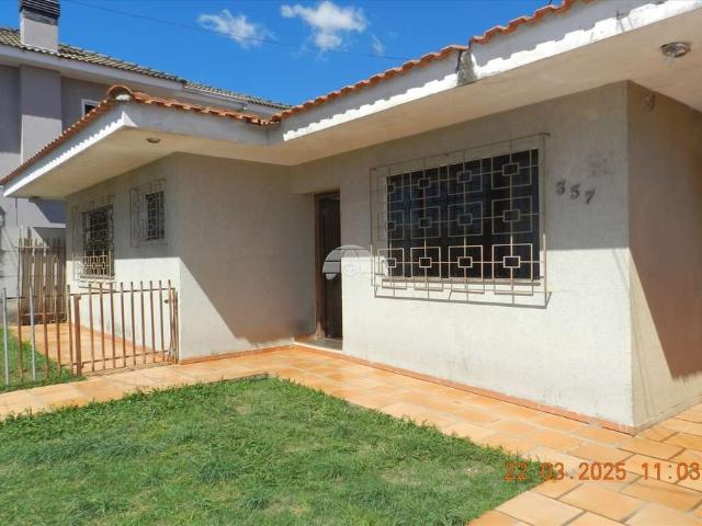 Casa / Sobrado para Venda em Guarapuava/PR São Cristóvão 4 Quartos