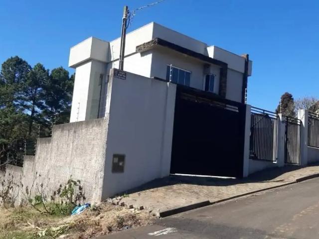 Casa / Sobrado para Venda em Guarapuava/PR Santana 3 Quartos