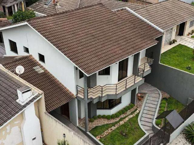 Casa / Sobrado para Venda em Guarapuava/PR Trianon 4 Quartos