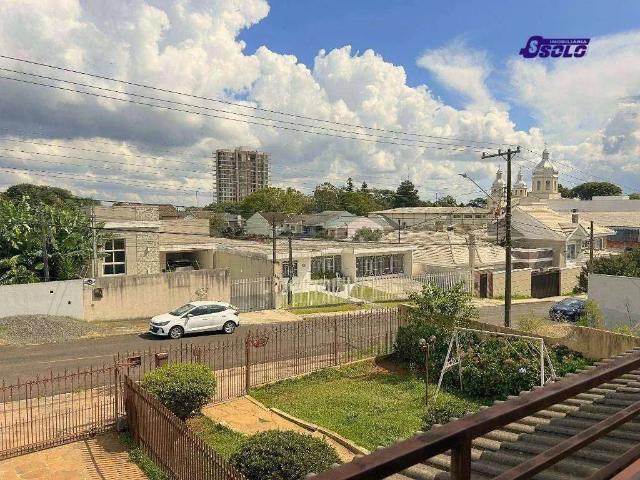 Casa / Sobrado para Venda em Guarapuava/PR Trianon 5 Quartos