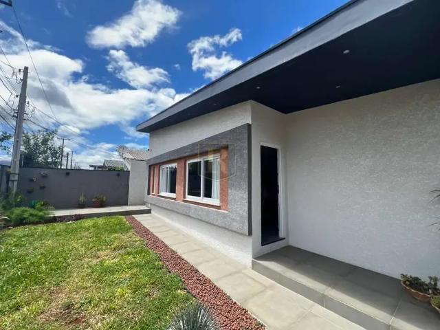Casa / Sobrado para Venda em Guarapuava/PR Trianon 3 Quartos