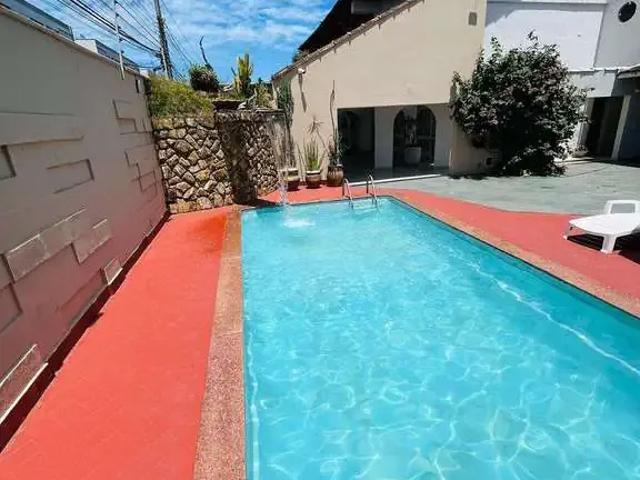 Casa / Sobrado para Venda em Guarapari/ES Ipiranga 5 Quartos
