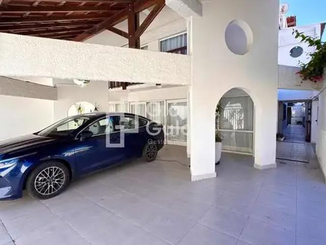 Casa / Sobrado para Venda em Guarapari/ES Ipiranga 5 Quartos