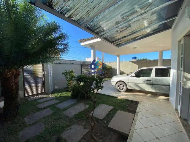 Casa / Sobrado para Venda em Guarapari/ES Itapebussu 3 Quartos