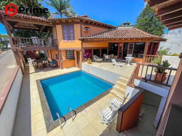 Casa / Sobrado para Venda em Guarapari/ES Meaípe 10 Quartos