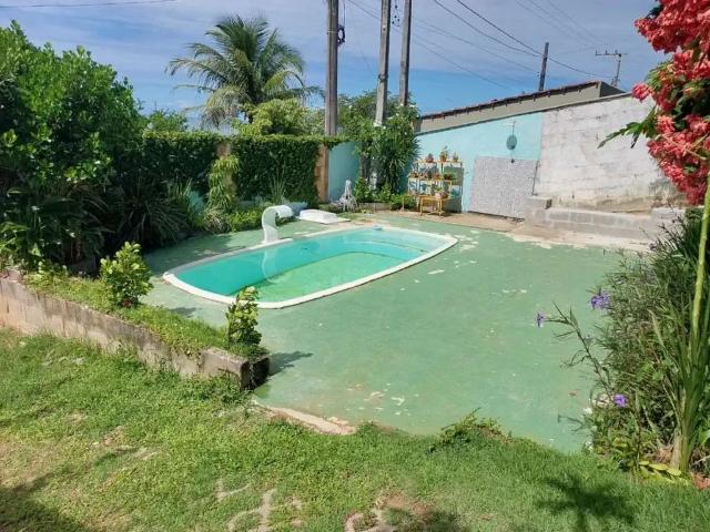 Casa / Sobrado para Venda em Guarapari/ES Meaípe 4 Quartos