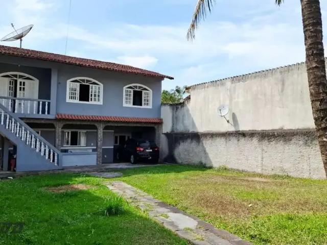 Casa / Sobrado para Venda em Guarapari/ES Meaípe 6 Quartos