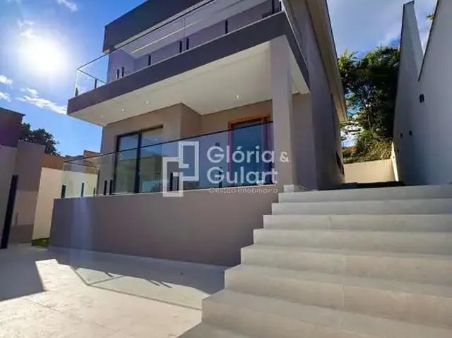 Casa / Sobrado para Venda em Guarapari/ES Perocão 3 Quartos