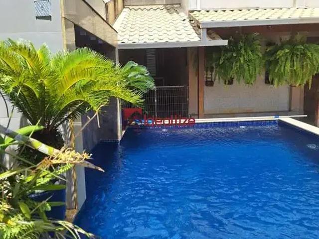 Casa / Sobrado para Venda em Guarapari/ES Perocão 4 Quartos