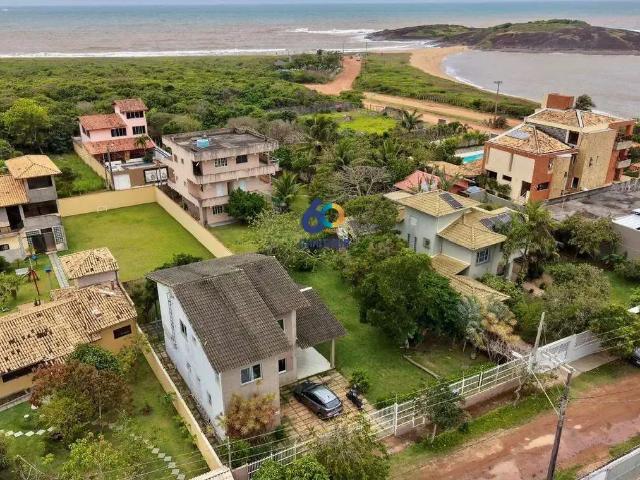 Casa / Sobrado para Venda em Guarapari/ES Praia de Setiba 4 Quartos