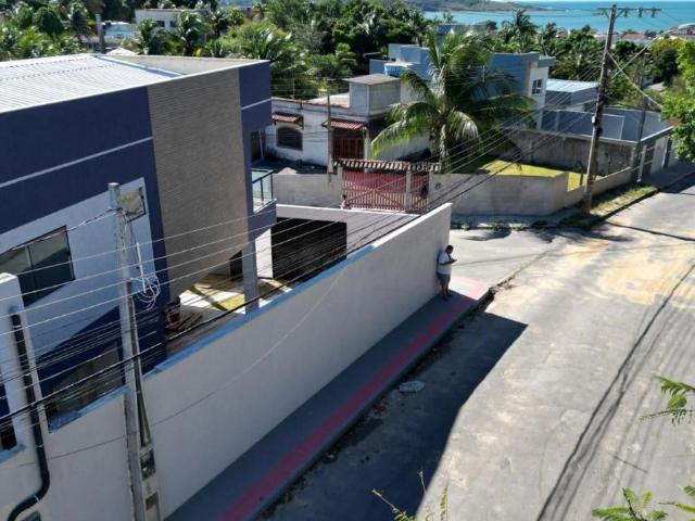 Casa / Sobrado para Venda em Guarapari/ES Santa Mônica 3 Quartos