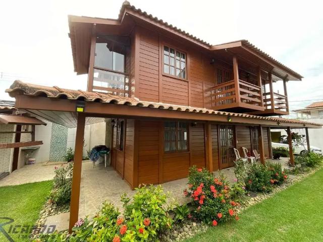 Casa / Sobrado para Venda em Guarapari/ES Santa Mônica 5 Quartos