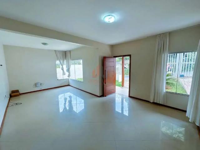 Casa / Sobrado para Venda em Guarapari/ES Sol Nascente 3 Quartos