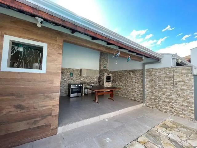 Casa / Sobrado para Venda em Guaratuba/PR Balneário Eliane 3 Quartos