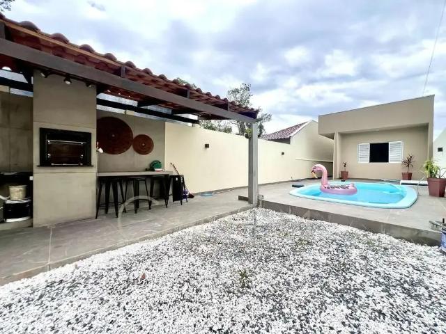 Casa / Sobrado para Venda em Guaratuba/PR Balneário Eliane 3 Quartos