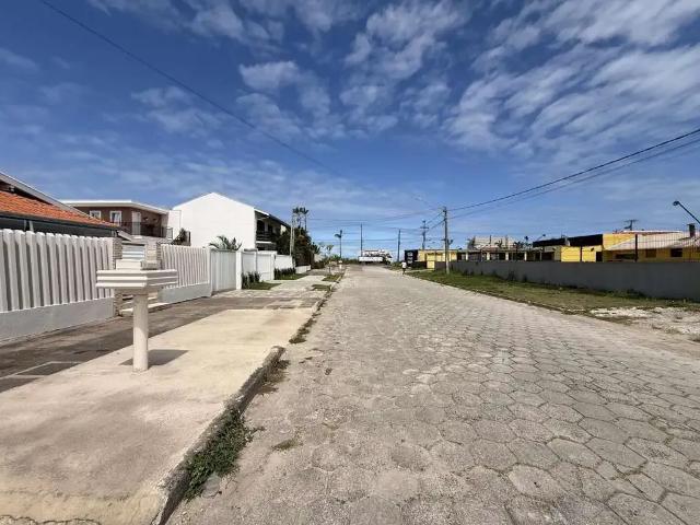 Casa / Sobrado para Venda em Guaratuba/PR Balneário Eliane 5 Quartos