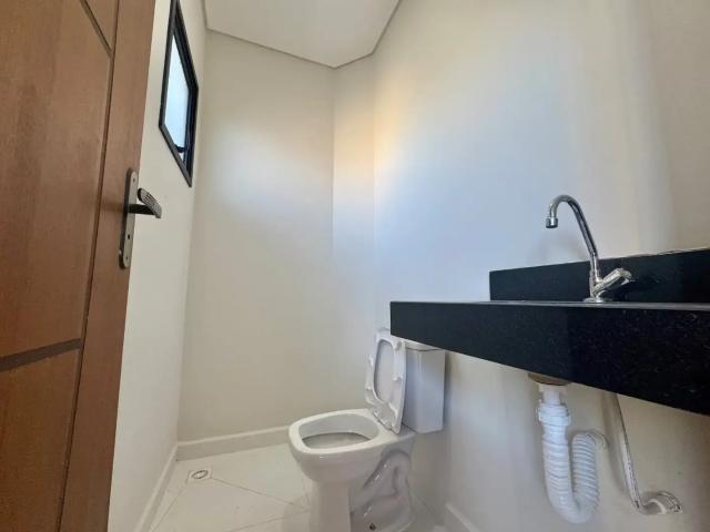 Casa / Sobrado para Venda em Guaratuba/PR Brejatuba 4 Quartos