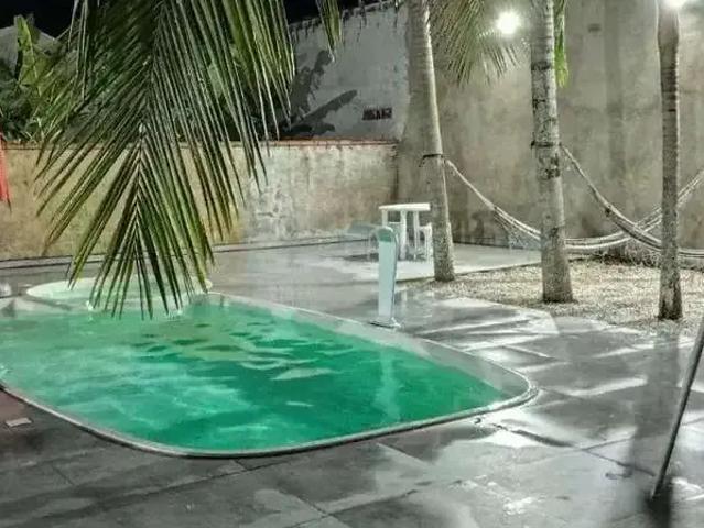 Casa / Sobrado para Venda em Guaratuba/PR Brejatuba 4 Quartos