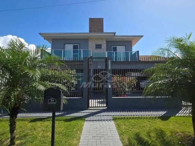 Casa / Sobrado para Venda em Guaratuba/PR Brejatuba 6 Quartos