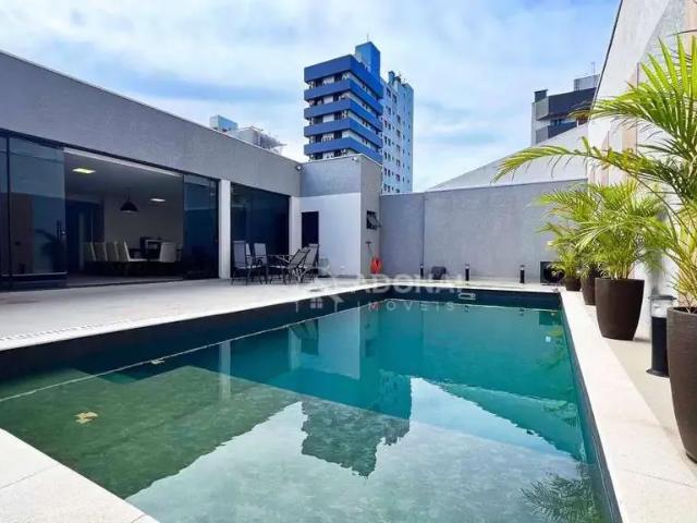 Casa / Sobrado para Venda em Guaratuba/PR Centro 7 Quartos