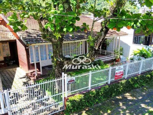 Casa / Sobrado para Venda em Guaratuba/PR Centro 4 Quartos