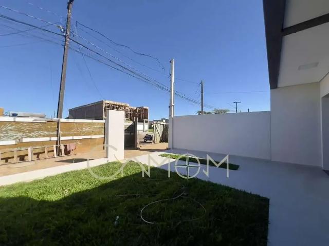Casa / Sobrado para Venda em Guaratuba/PR Cohapar 2 Quartos