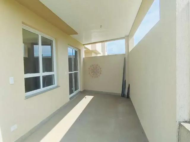Casa / Sobrado para Venda em Guaratuba/PR Coroados 2 Quartos