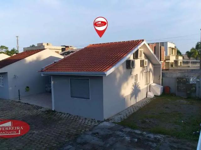 Casa / Sobrado para Venda em Guaratuba/PR Estoril 2 Quartos