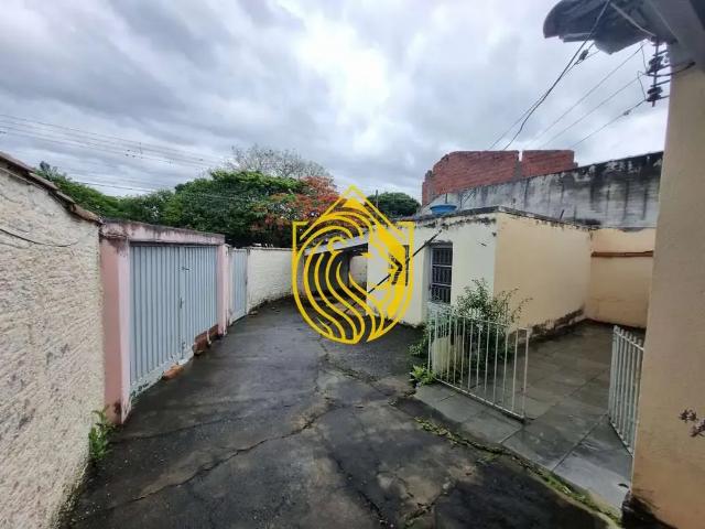 Casa / Sobrado para Venda em Guaratinguetá/SP Jardim do Vale 2 Quartos