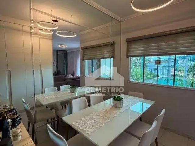Casa / Sobrado para Venda em Guaratinguetá/SP Portal das Colinas 3 Quartos