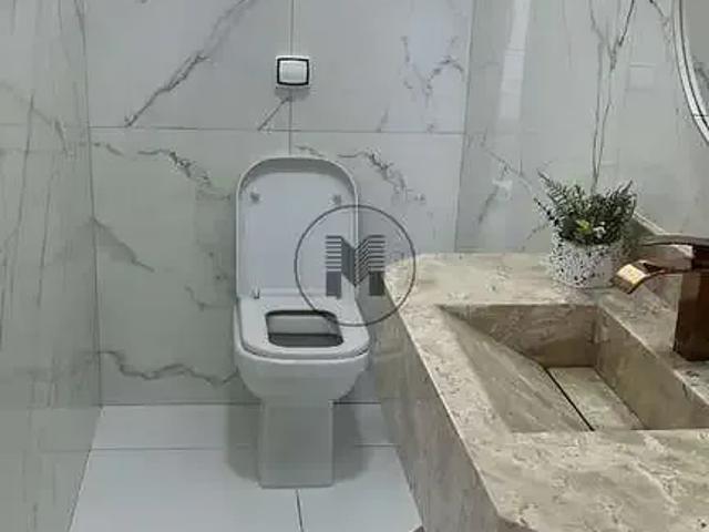 Casa / Sobrado para Venda em Guaratinguetá/SP Portal das Colinas 4 Quartos