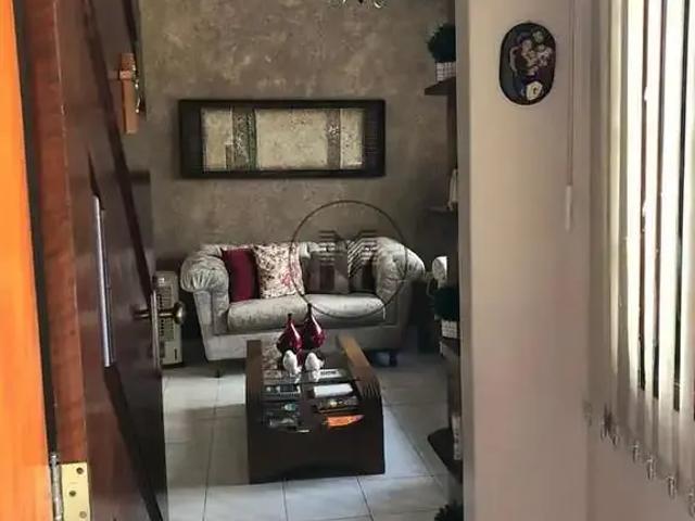 Casa / Sobrado para Venda em Guaratinguetá/SP Parque das Árvores 3 Quartos