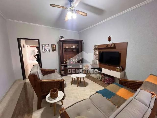 Casa / Sobrado para Venda em Guaratinguetá/SP Parque Residencial Beira Rio 4 Quartos