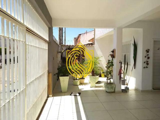 Casa / Sobrado para Venda em Guaratinguetá/SP Parque Residencial Beira Rio 3 Quartos