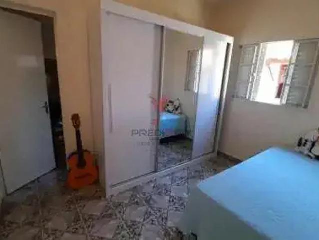 Casa / Sobrado para Venda em Guaratinguetá/SP Vila dos Comerciários I 3 Quartos