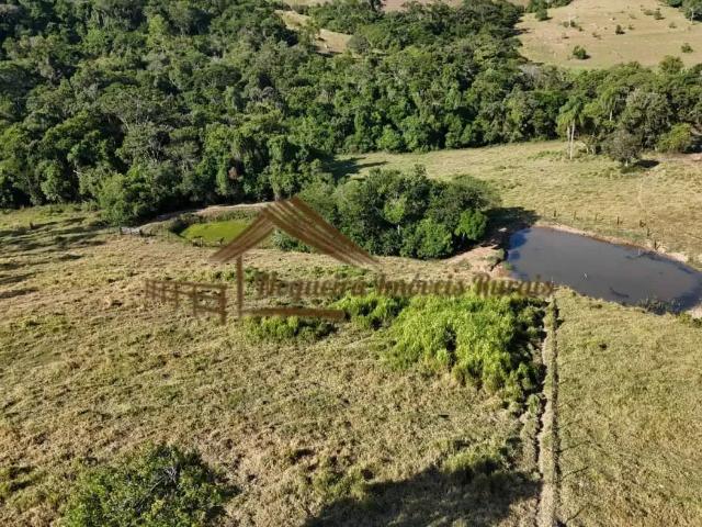Casa / Sobrado para Venda em Guareí/SP Área Rural de Guareí