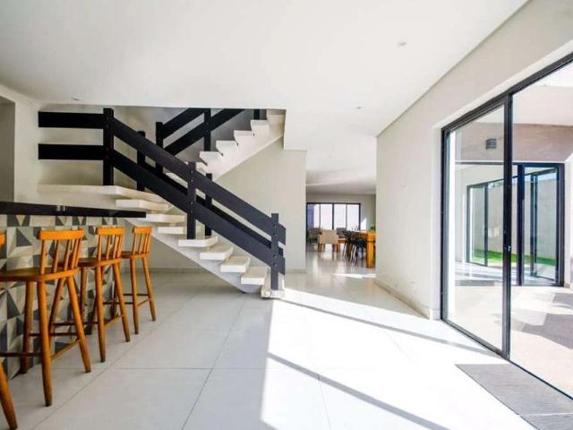 Casa / Sobrado para Venda em Guarujá/SP Balneário Praia do Pernambuco 5 Quartos
