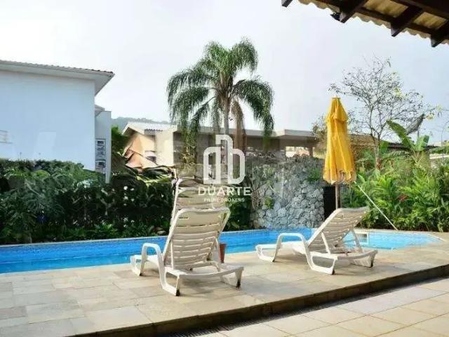 Casa / Sobrado para Venda em Guarujá/SP Enseada 4 Quartos
