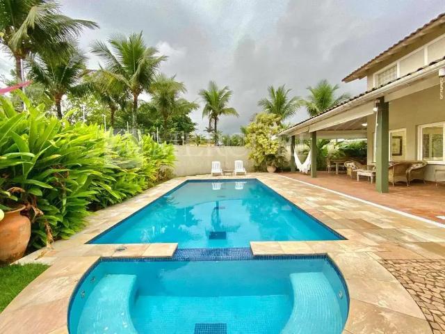 Casa / Sobrado para Venda em Guarujá/SP Enseada 5 Quartos