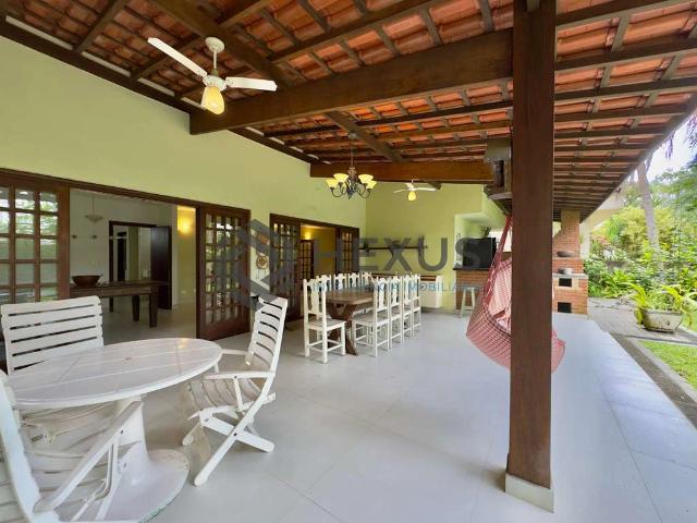 Casa / Sobrado para Venda em Guarujá/SP Enseada 6 Quartos