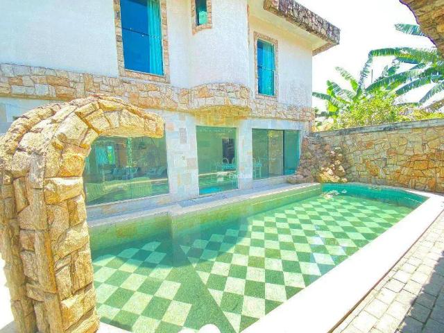 Casa / Sobrado para Venda em Guarujá/SP Enseada 6 Quartos