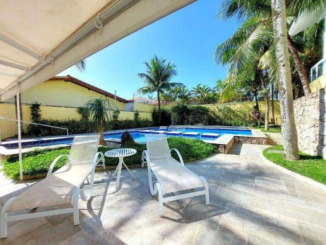 Casa / Sobrado para Venda em Guarujá/SP Enseada 6 Quartos