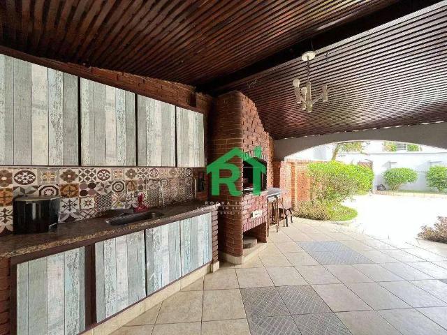 Casa / Sobrado para Venda em Guarujá/SP Enseada 7 Quartos