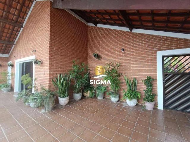 Casa / Sobrado para Venda em Guarujá/SP Enseada 3 Quartos