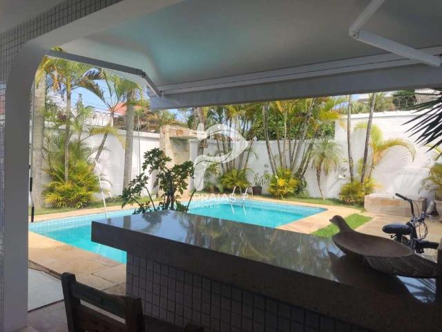 Casa / Sobrado para Venda em Guarujá/SP Enseada 3 Quartos
