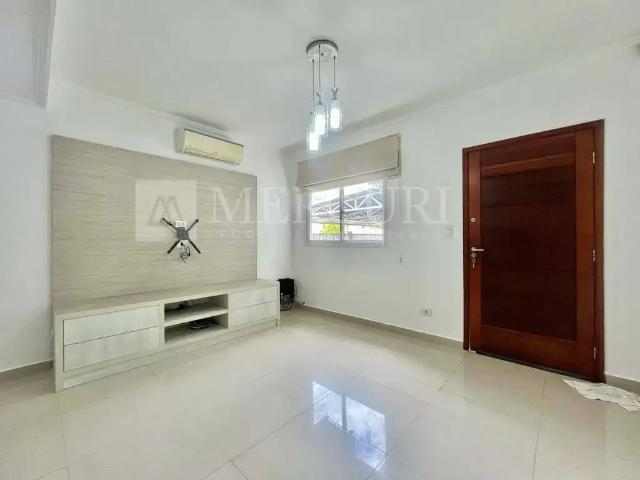 Casa / Sobrado para Venda em Guarujá/SP Jardim Astúrias 3 Quartos