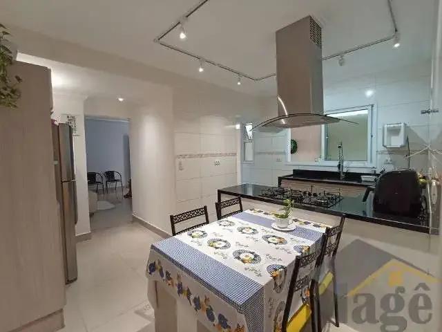 Casa / Sobrado para Venda em Guarujá/SP Jardim Astúrias 3 Quartos