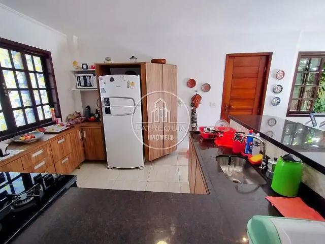 Casa / Sobrado para Venda em Guarujá/SP Jardim Guaiuba 5 Quartos