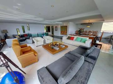 Casa / Sobrado para Venda em Guarujá/SP Península 4 Quartos