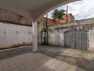 Casa à venda em Rua Santa Izabel - Varanda